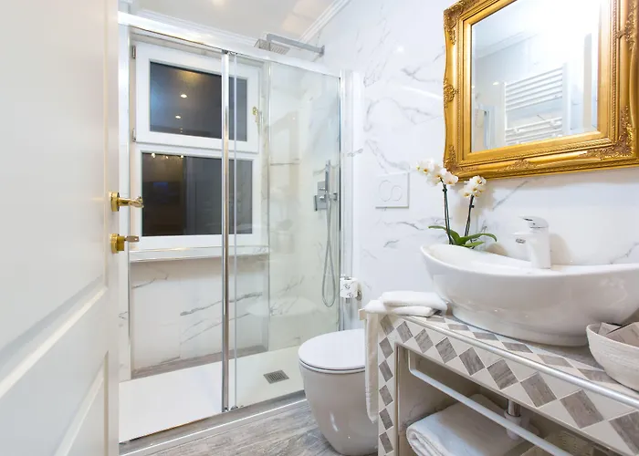 Capatron Guest house 3*