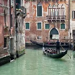Capatron Guest house