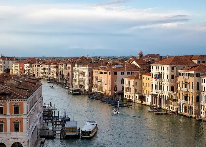 Capatron Πανσιόν