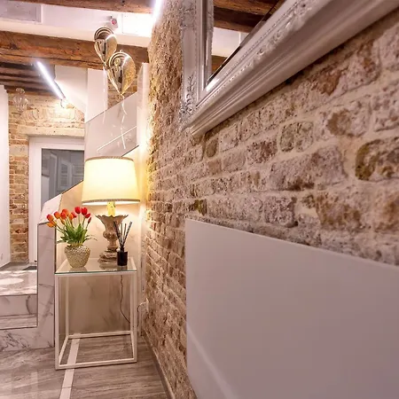 Capatron Pensjonat 3*