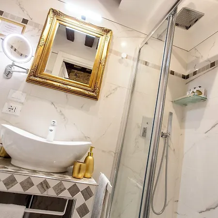 Capatron Pensjonat 3*